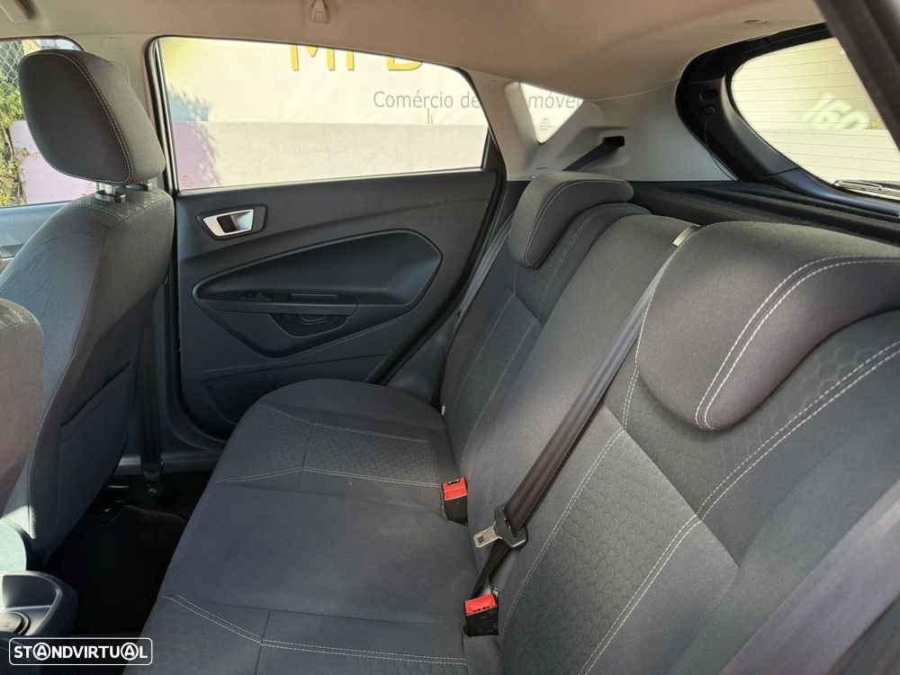 Ford Fiesta 1.25 Titanium - 13