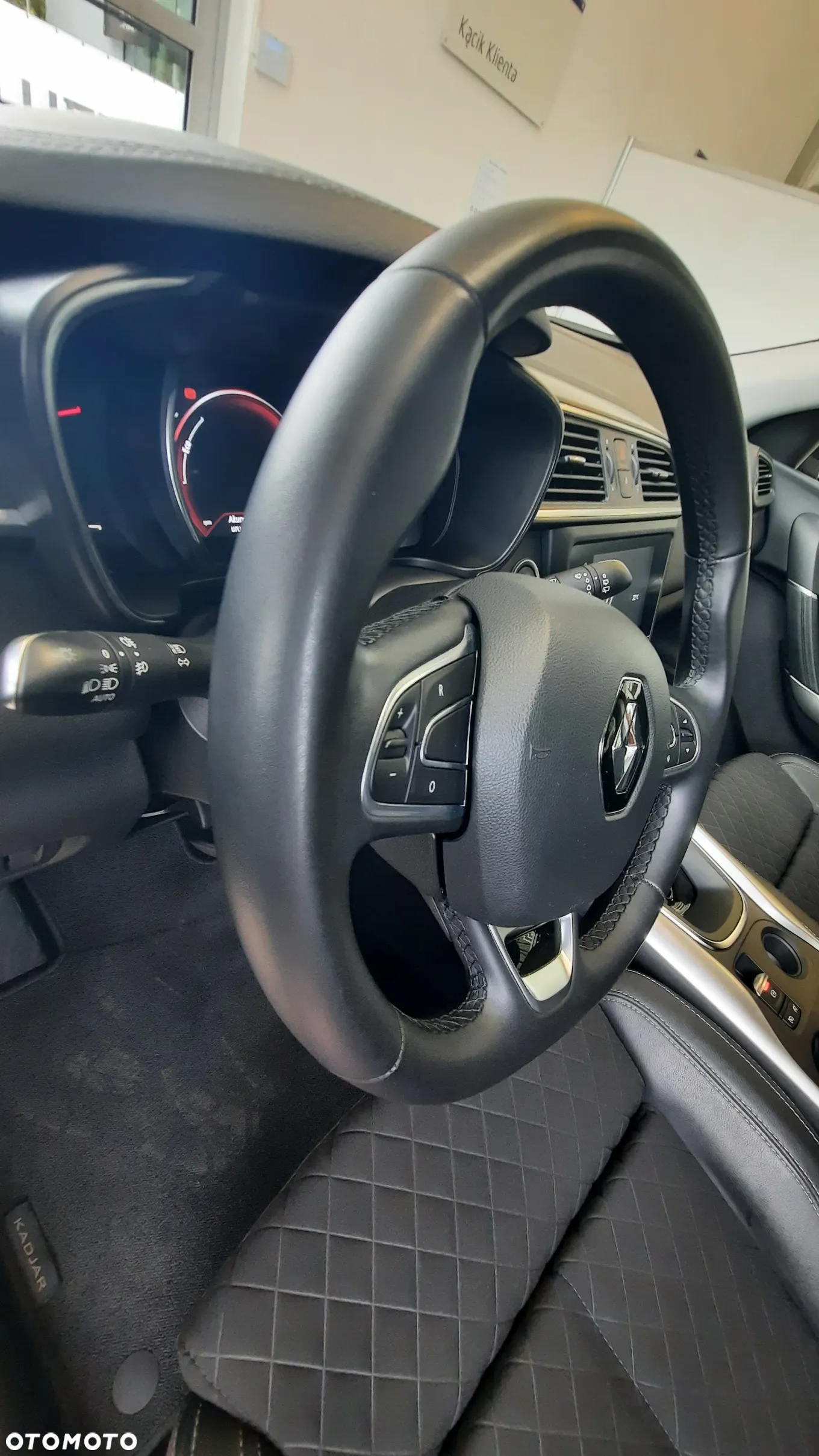 Renault Kadjar TCe 160 GPF EDC TECHNO - 19