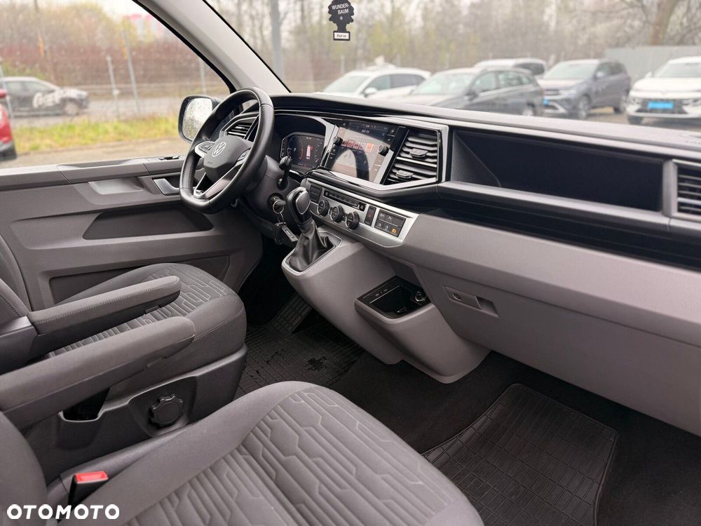 Volkswagen Caravelle 2.0 TDI L1 Comfortline DSG - 19