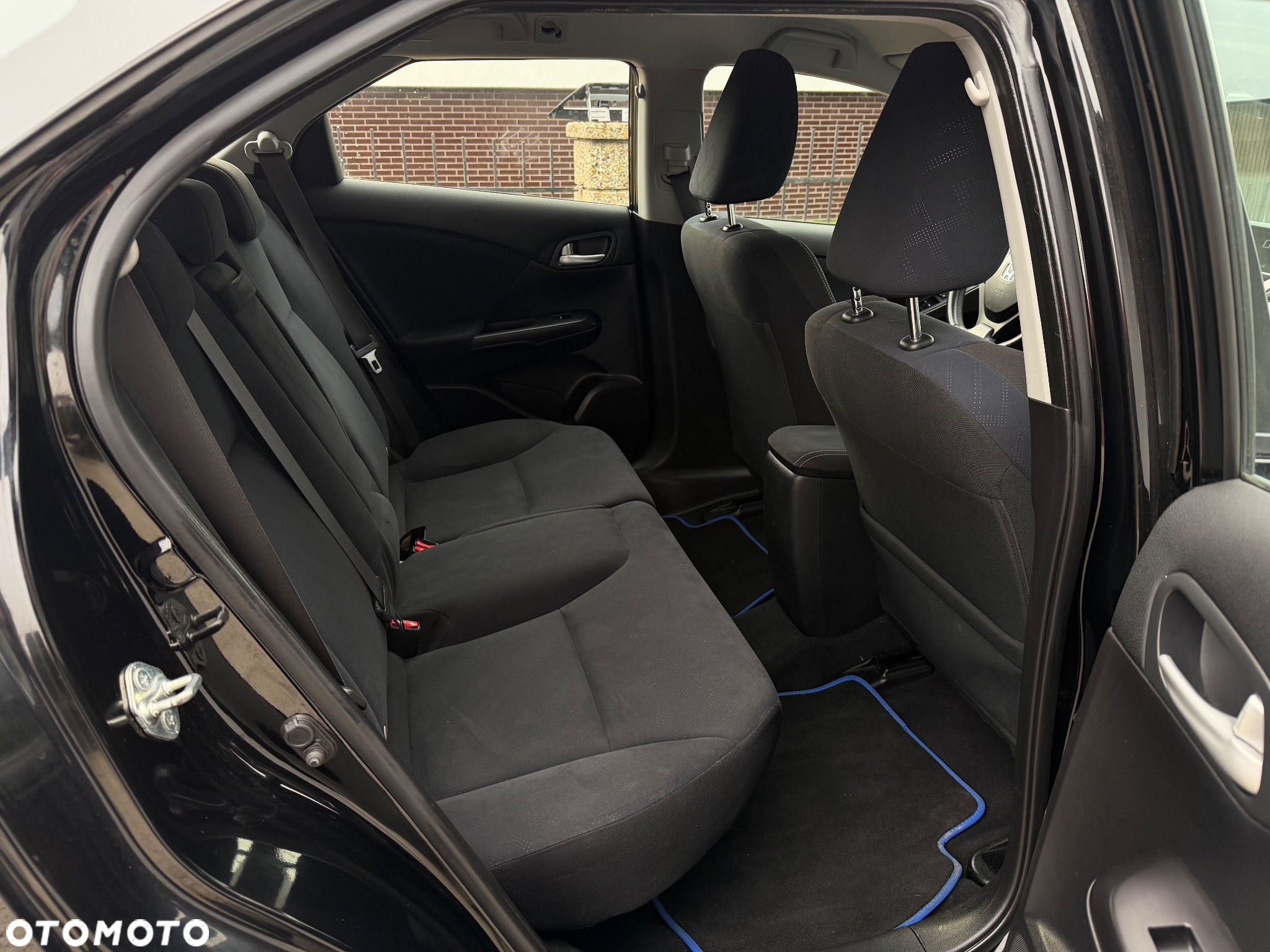 Honda Civic 1.6 i-DTEC Executive Navi - 16