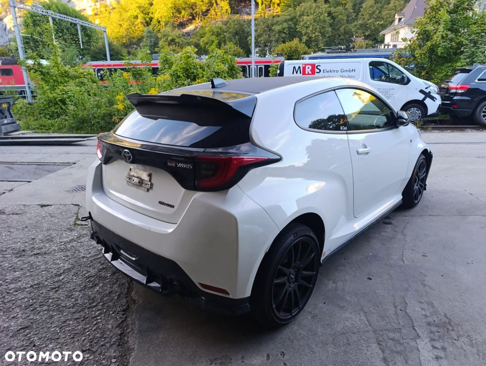 Toyota GR Yaris 1.6 Dynamic - 3