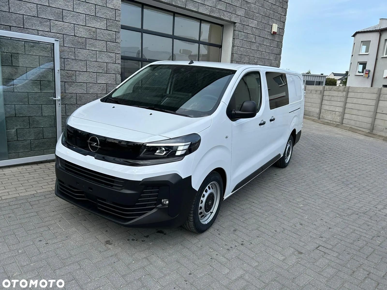 Opel VIVARO - 1