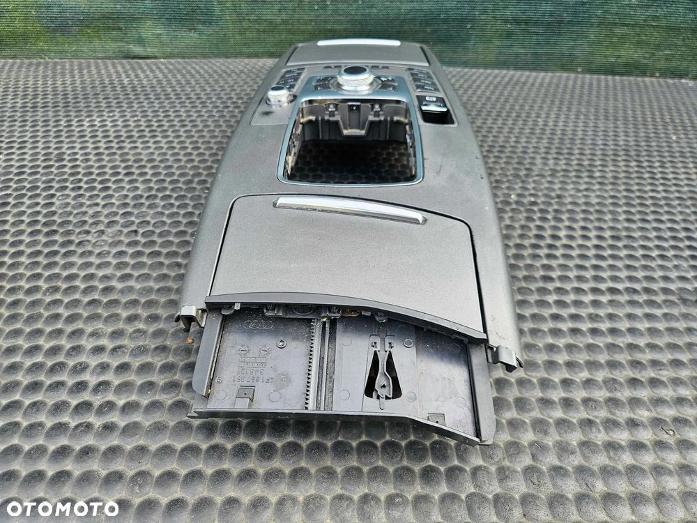 Tunel Srodkowy Panel Sterowanie MMI Popielniczka Uchwyt na Napoje AUDI A6 C6 Europa - 26