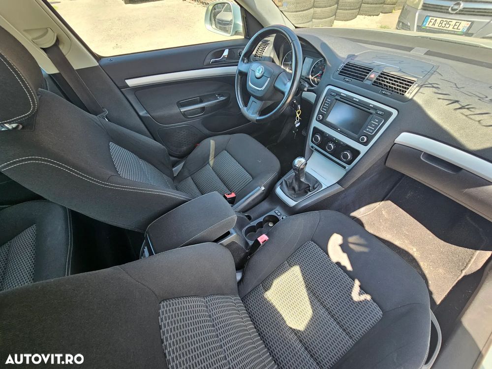Skoda Octavia 1.8 TSI Ambition - 9