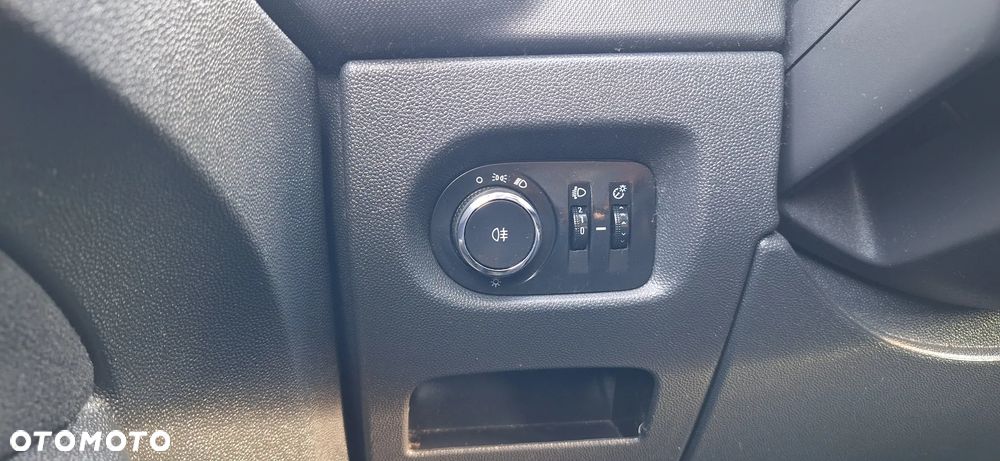 Opel Corsa - 20
