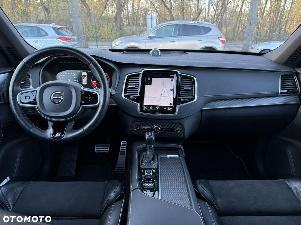 Volvo XC 90 D5 AWD R-Design 7os - 26