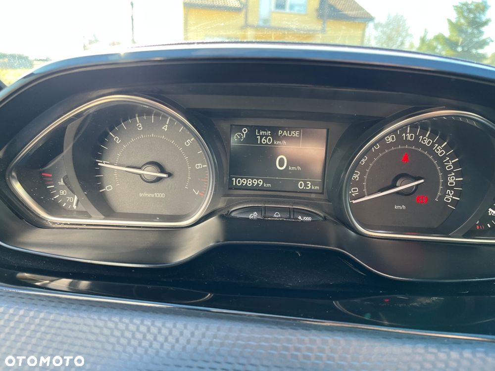 Peugeot 2008 PureTech 110 Stop&Start Allure - 14