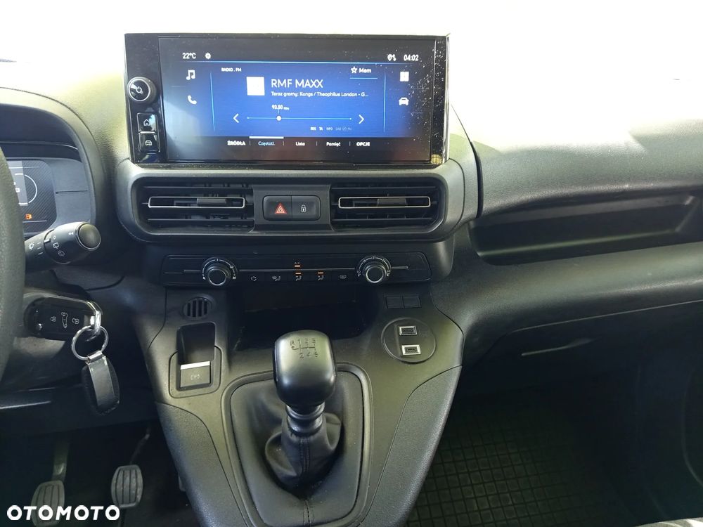 Opel Combo 1.5 CDTI Essentia S&S - 13