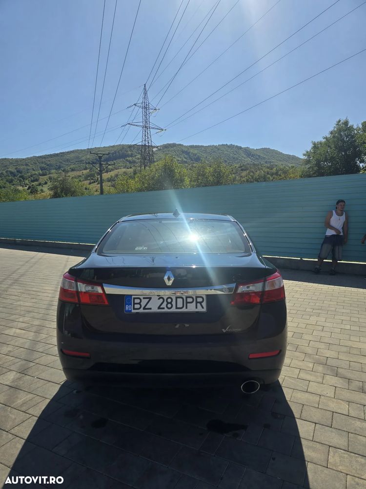 Renault Latitude 2.0 dCi Initiale - 12