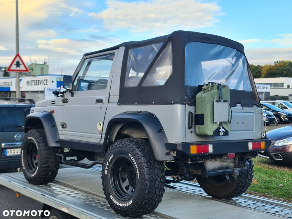 Suzuki Samurai - 4