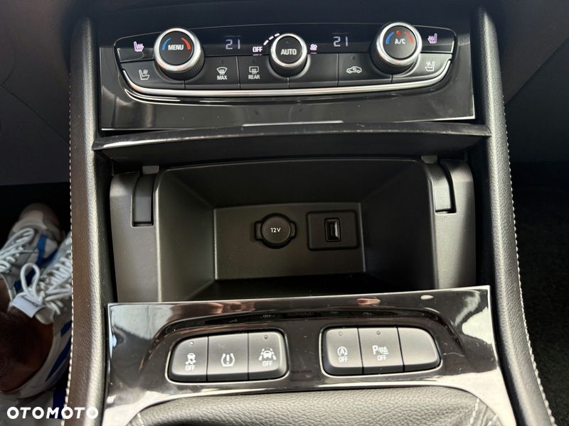 Opel Grandland X 1.2 Start/Stop Business INNOVATION - 8