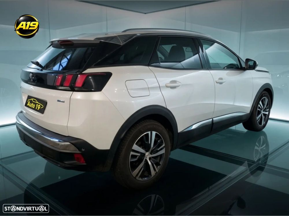 Peugeot 3008 PureTech 130 Stop & Start GPF Allure - 6