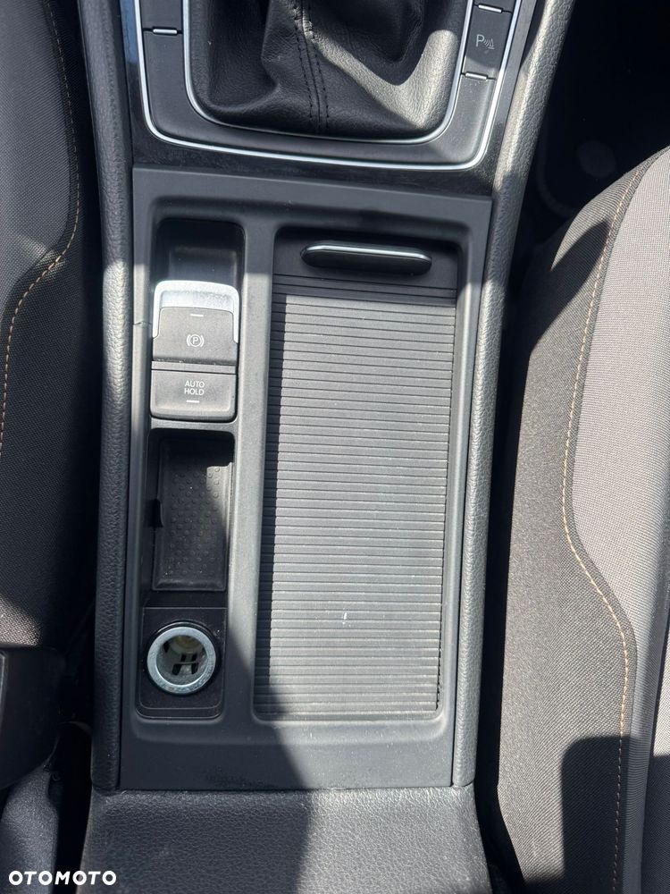Volkswagen Golf Variant 2.0 TDI BlueMotion Technology Allstar - 16