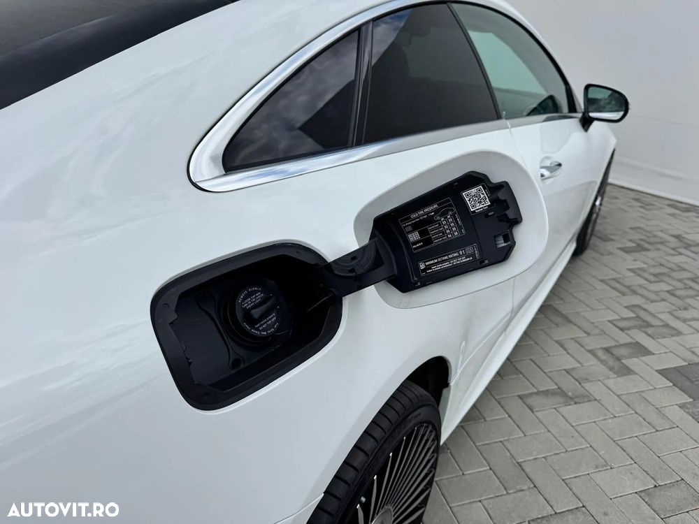 Mercedes-Benz E 400 4Matic Coupe 9G-TRONIC AMG Line - 10