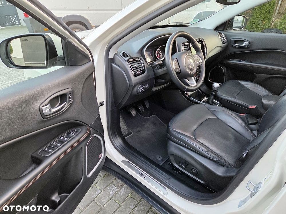 Jeep Compass 1.4 MultiAir Limited - 16