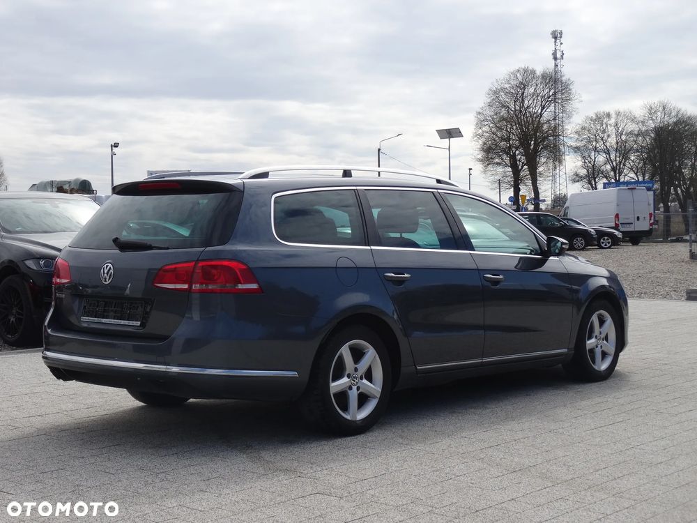 Volkswagen Passat 2.0 TDI BlueMotion Technology Highline - 10