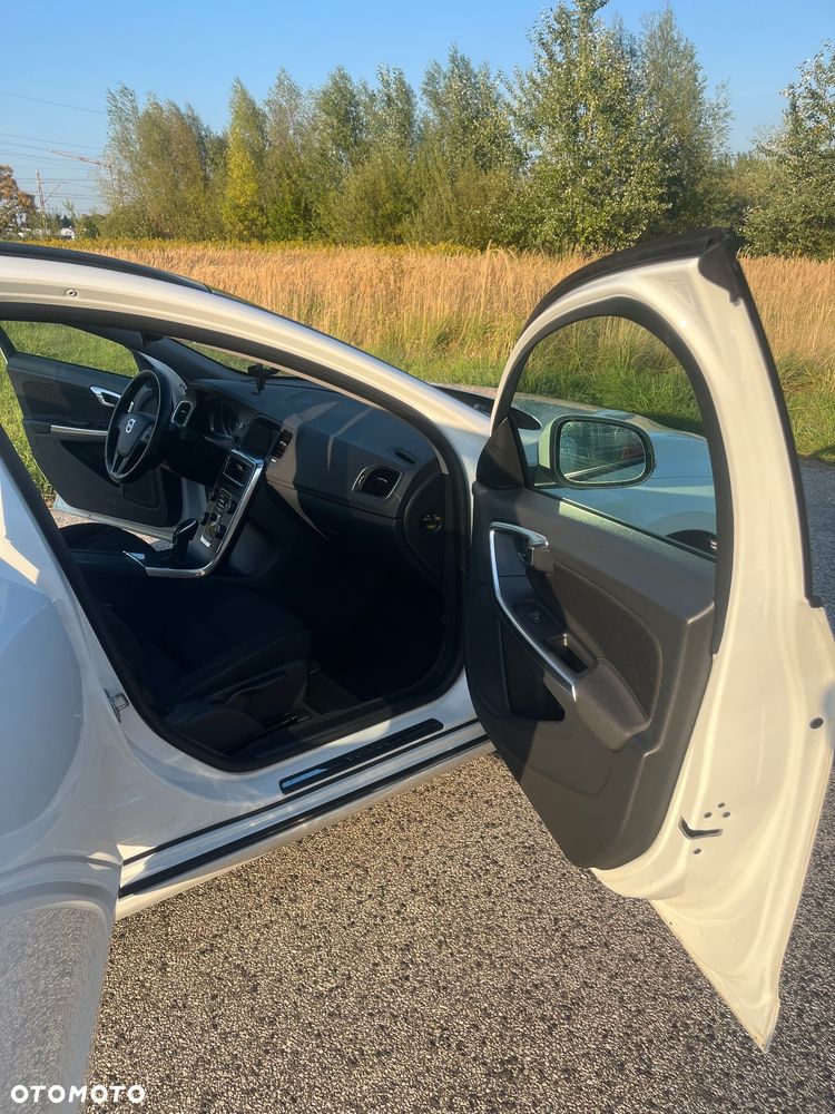 Volvo V60 - 19