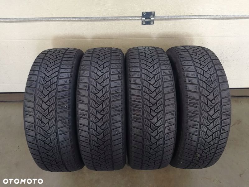 Opony zimowe 215/65 R 16 Dunlop Winter Sport 5