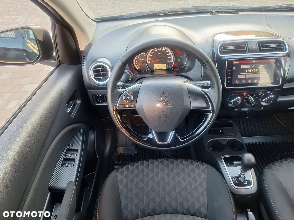Mitsubishi Space Star 1.2 Intense CVT - 14