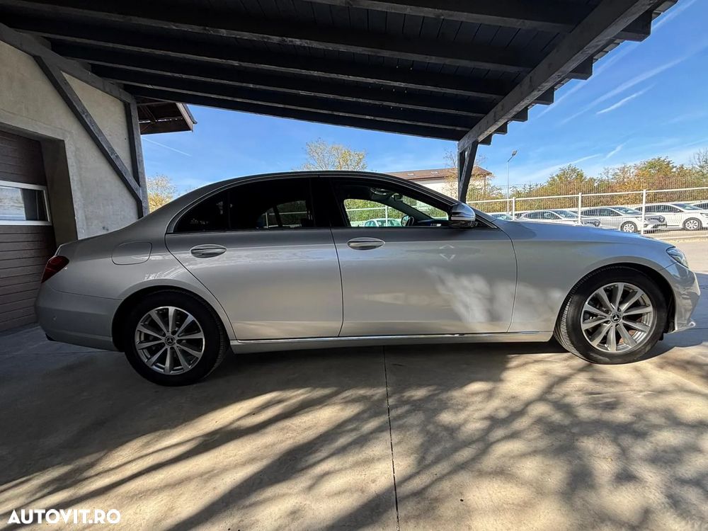 Mercedes-Benz E 200 d T 9G-TRONIC - 10