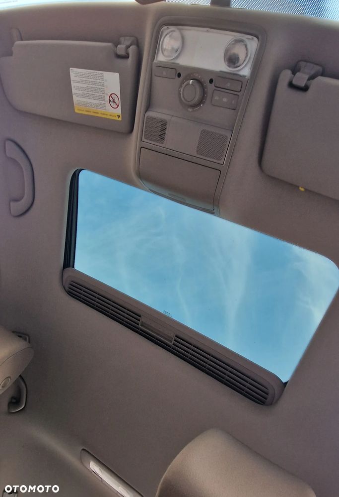 Volkswagen Passat 2.0 TDI DPF Comfortline - 25