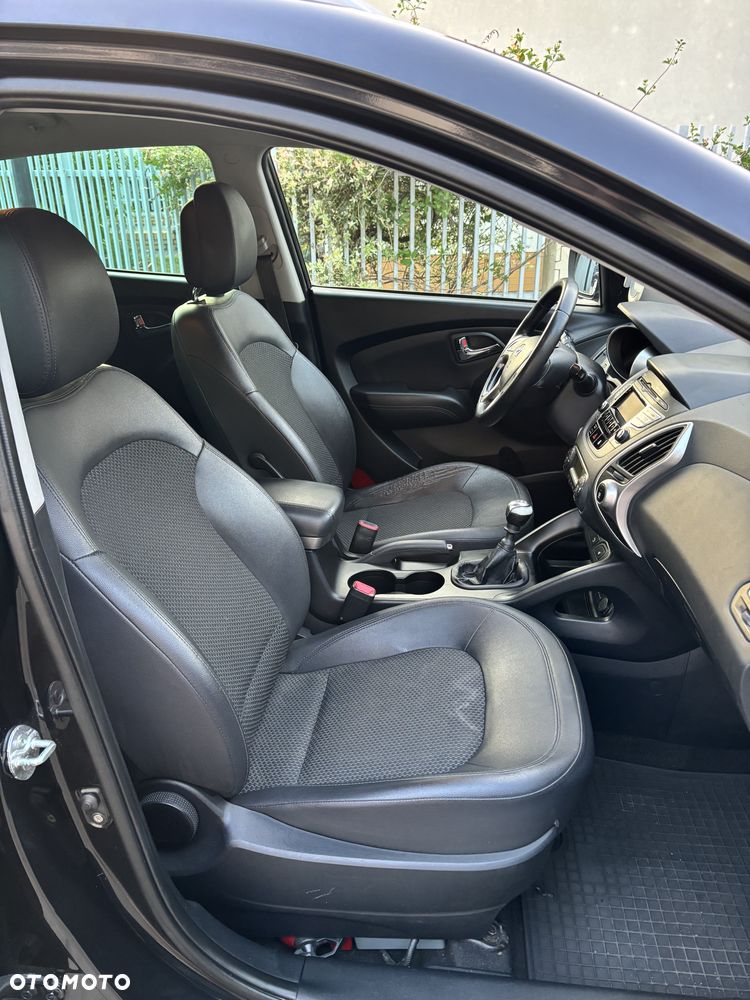 Hyundai ix35 2.0 CRDi Style 2WD - 18