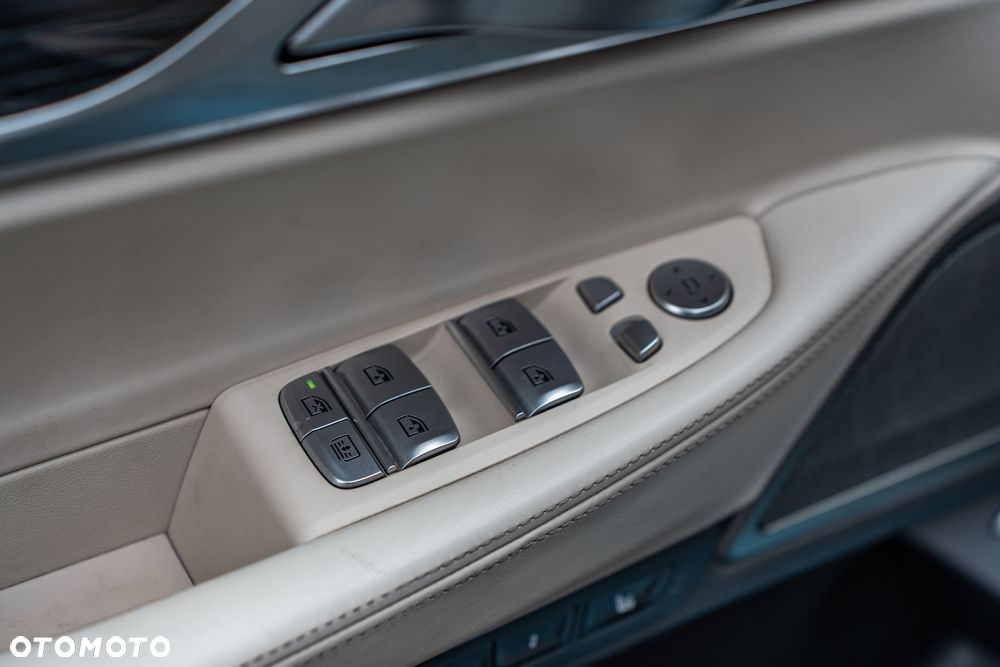 BMW Seria 7 740d xDrive mHEV sport - 18