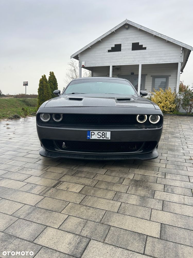 Dodge Challenger