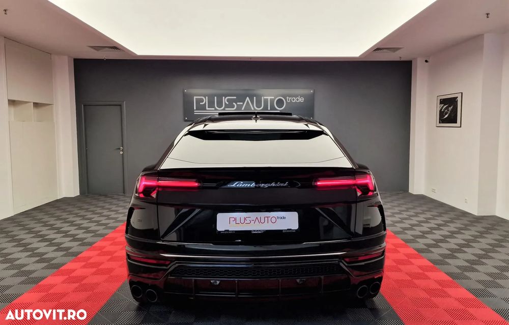 Lamborghini URUS Standard - 10
