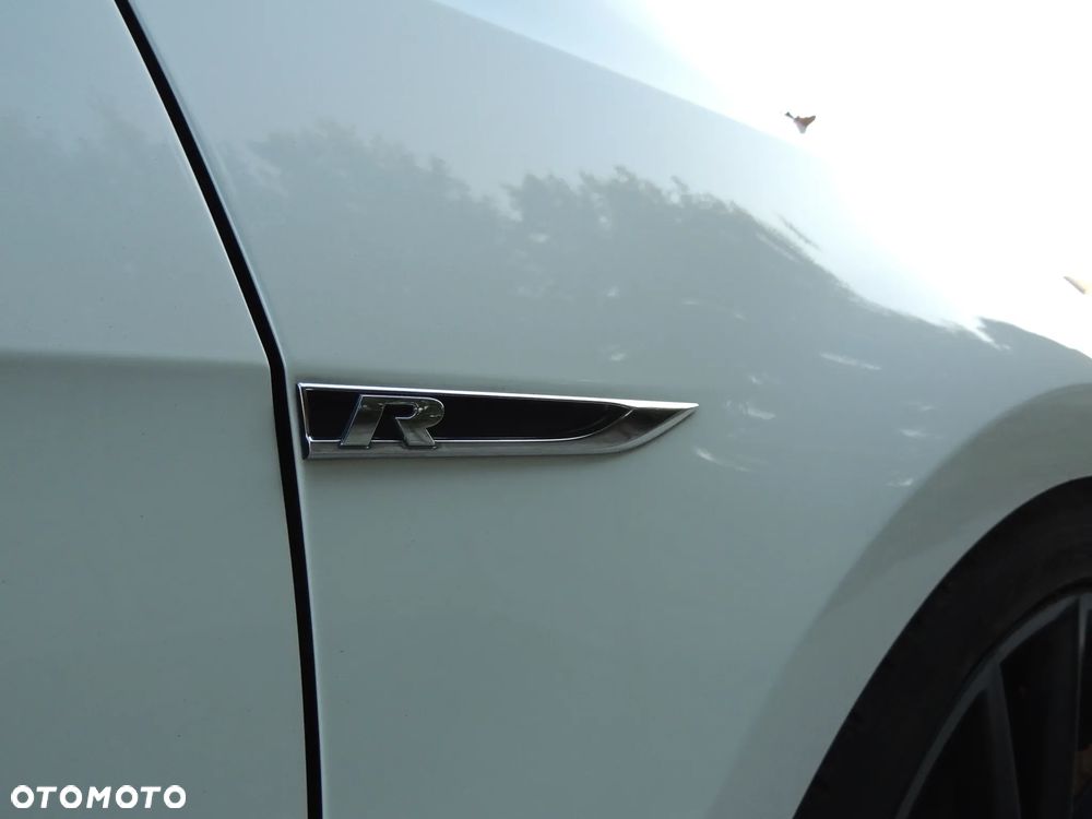 Volkswagen Golf VII 2.0 TSI BMT 4Mot R DSG - 9