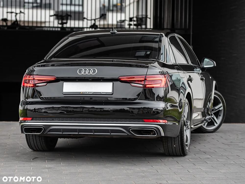 Audi A4 Limousine 35 TFSI S tronic S line - 12