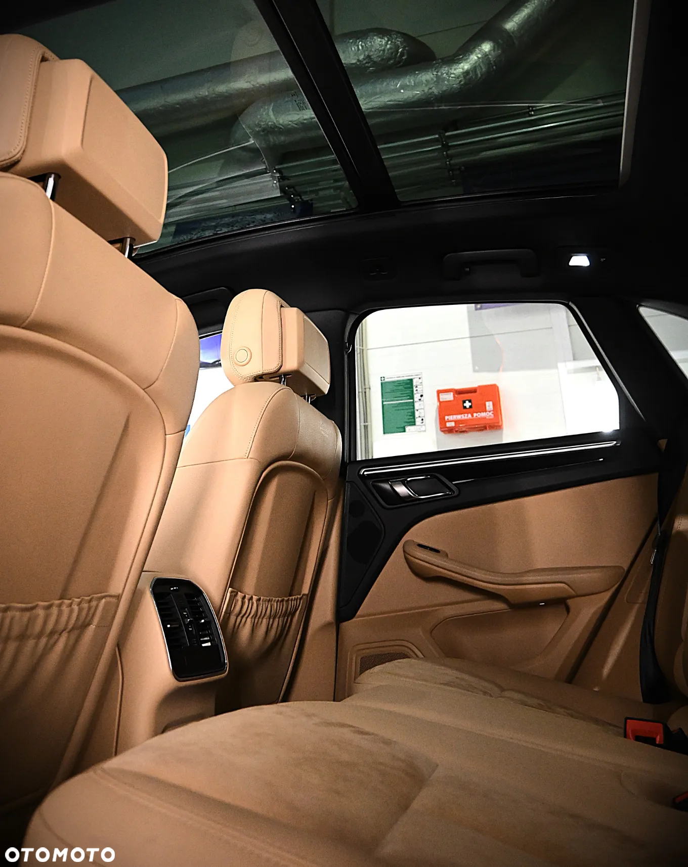 Porsche Macan Standard - 19