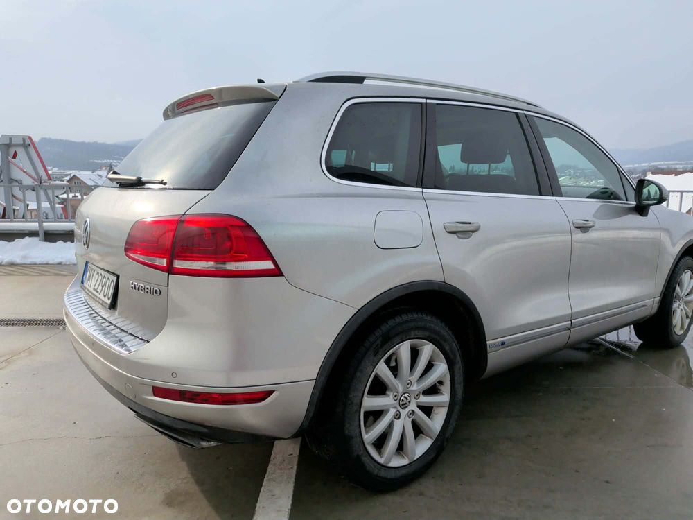 Volkswagen Touareg - 8