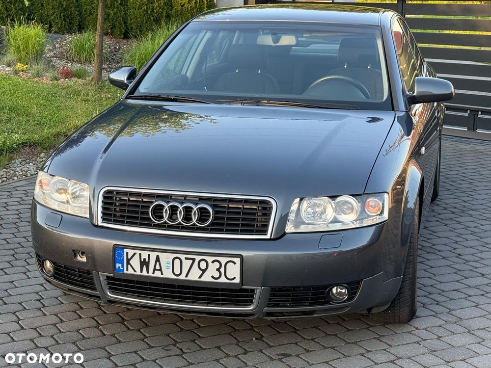 Audi A4 Limousine 2 - 33