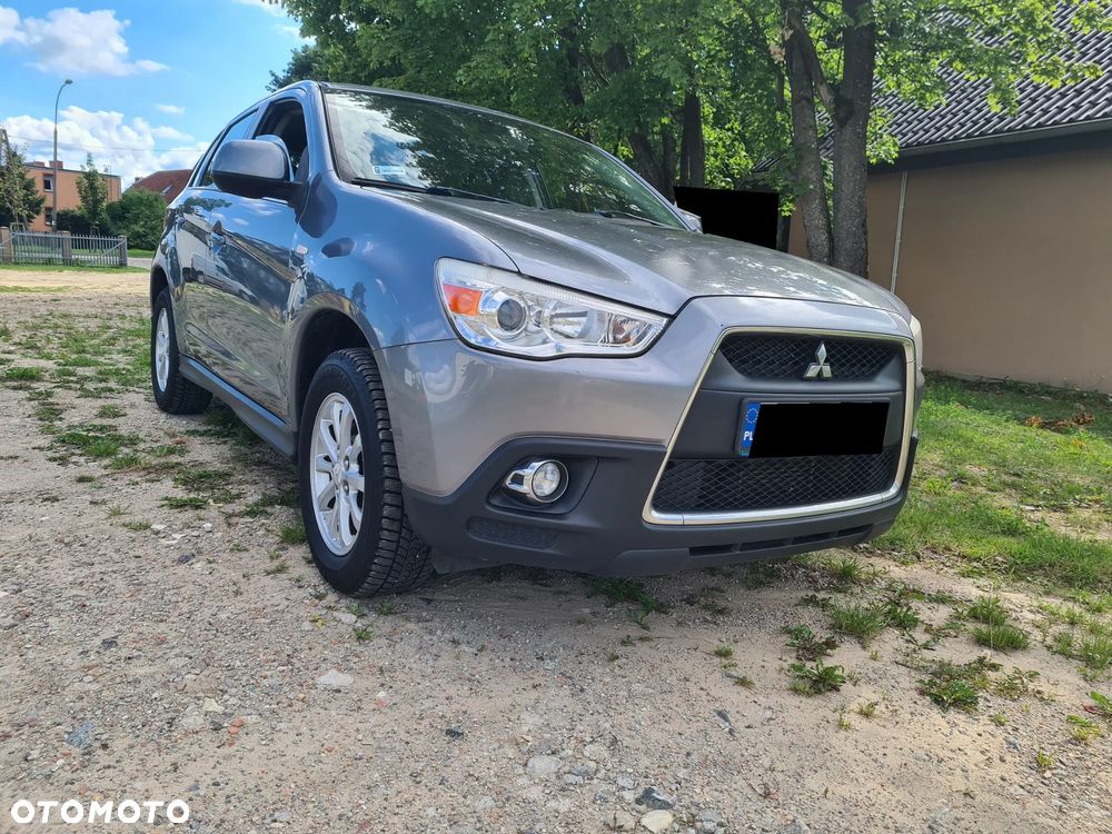Mitsubishi ASX - 4