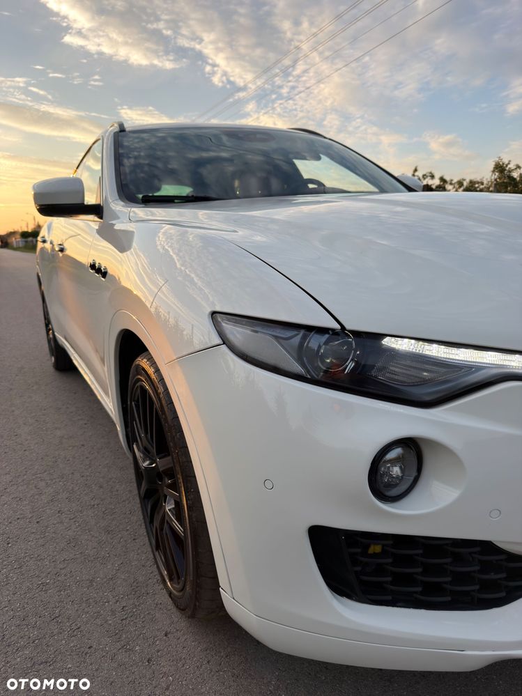 Maserati Levante - 5