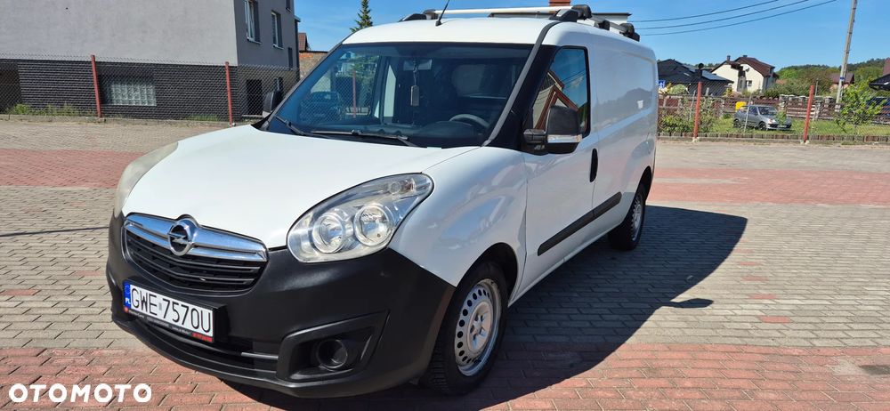 Opel COMBO - 1