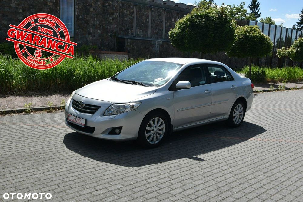 Toyota Corolla - 1