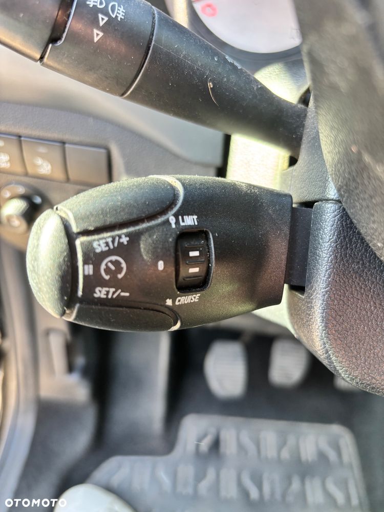 Peugeot Partner 1.6 HDi VTC - 13