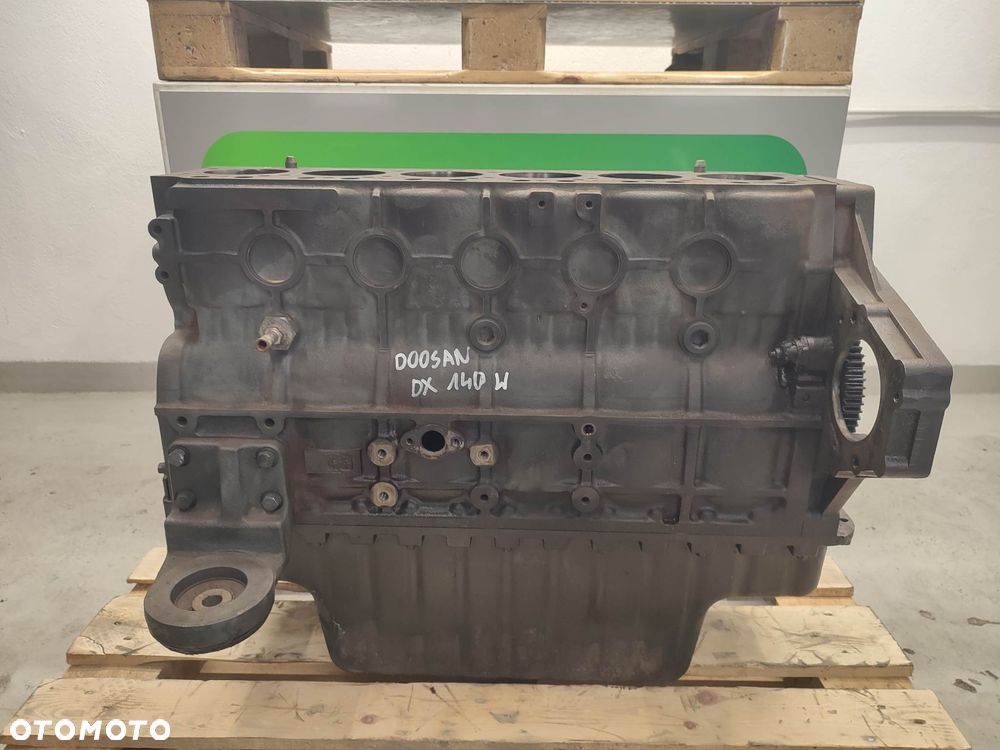 Blok silnika Doosan DX 140W (Doosan DL06) - 1