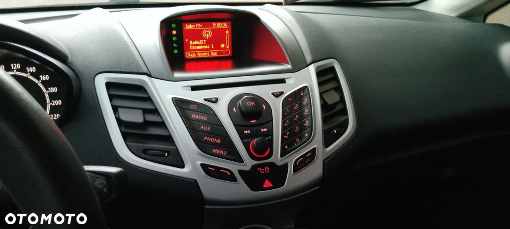 Ford Fiesta - 4