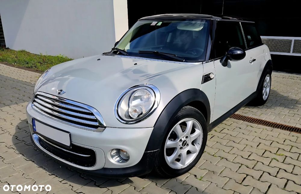 MINI Cooper - 1