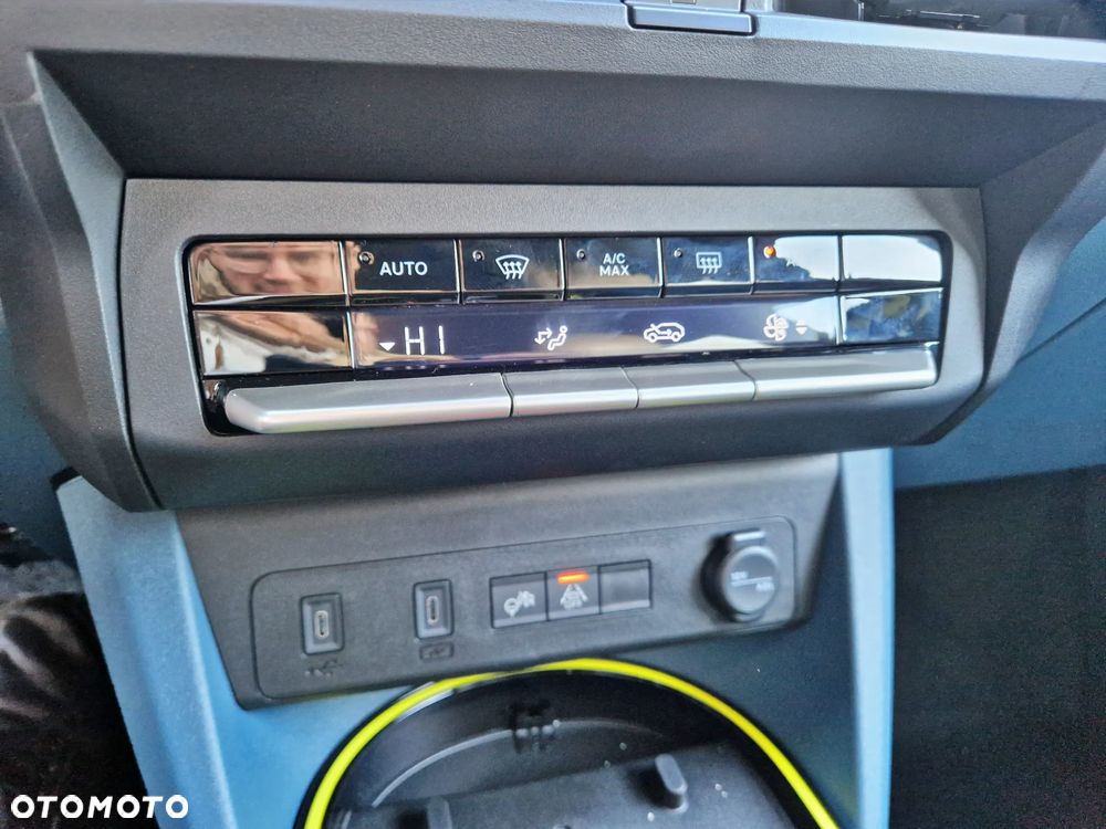 Fiat Grande Panda 1.2 mHEV La Prima eDCT - 8