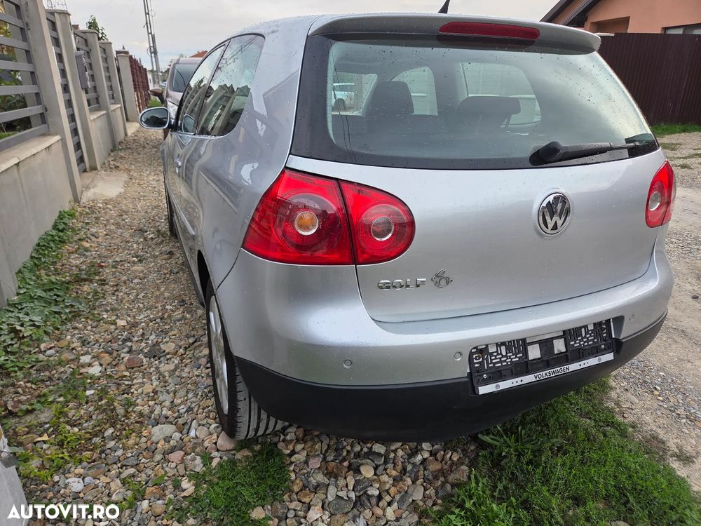 Volkswagen Golf 1.4 MATCH - 3