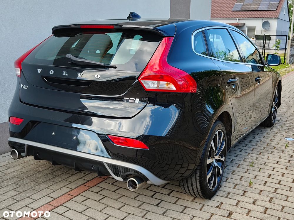 Volvo V40 T2 RDesign - 21