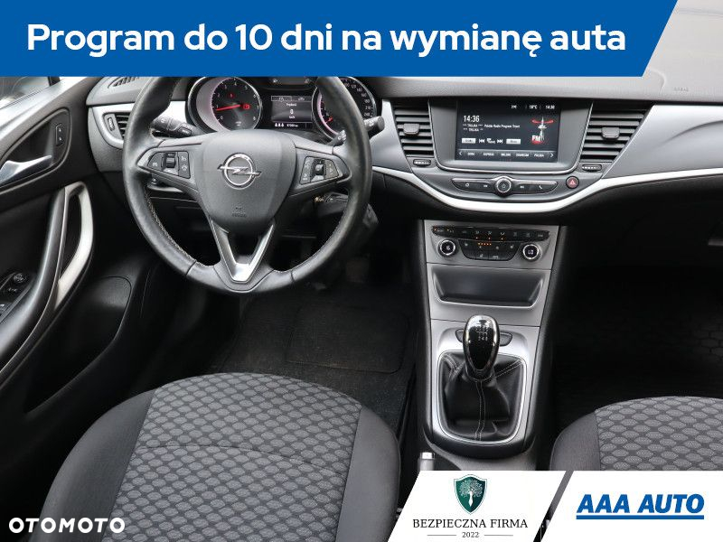 Opel Astra - 8