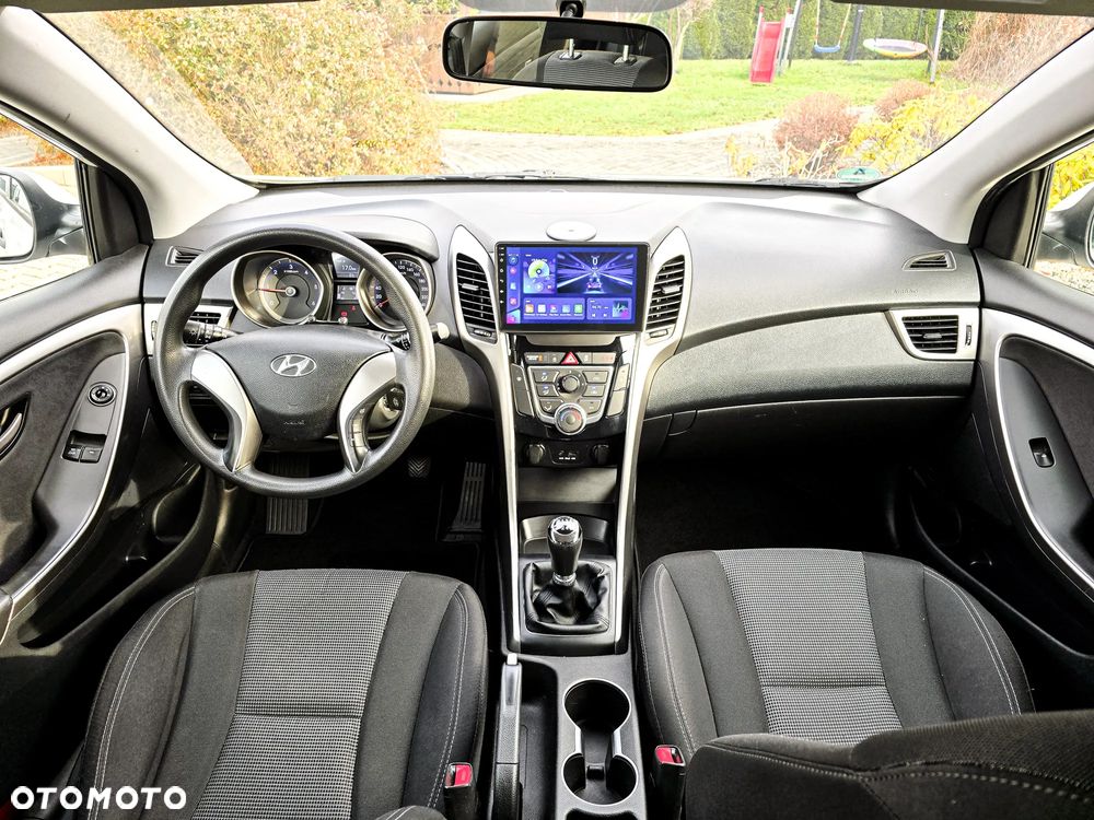Hyundai i30 i30cw 1.4 CRDi Advantage - 17