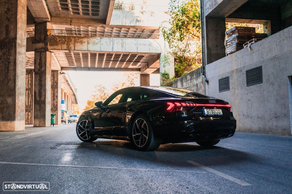Audi e-tron GT quattro - 9