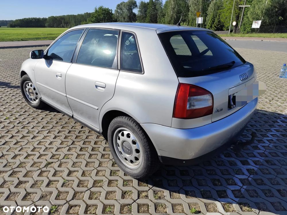 Audi A3 Sportback - 4