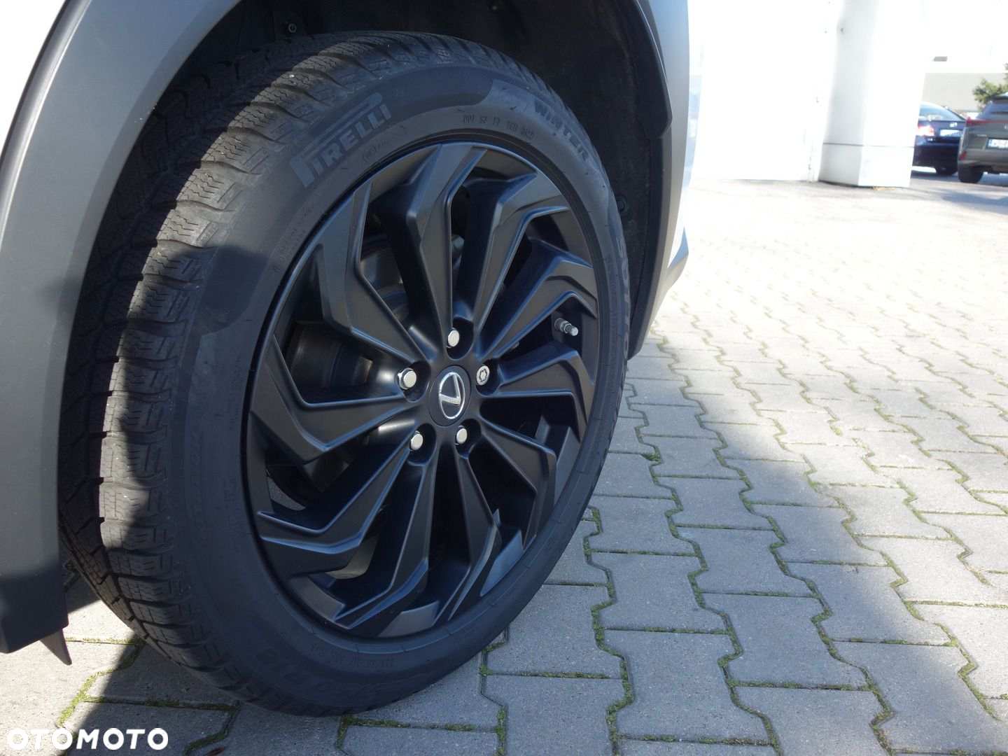 Lexus UX - 27